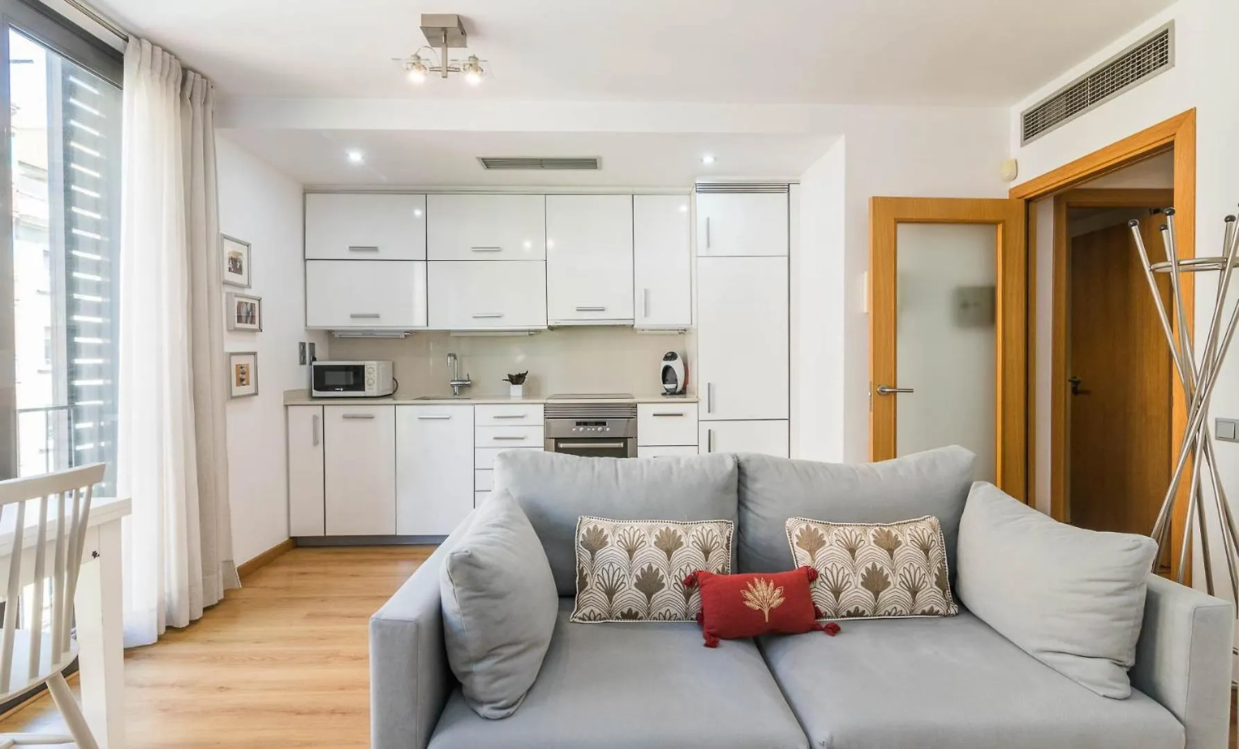 My Space Barcelona Modern Sagrada Familia Apartment 0*,  Spain