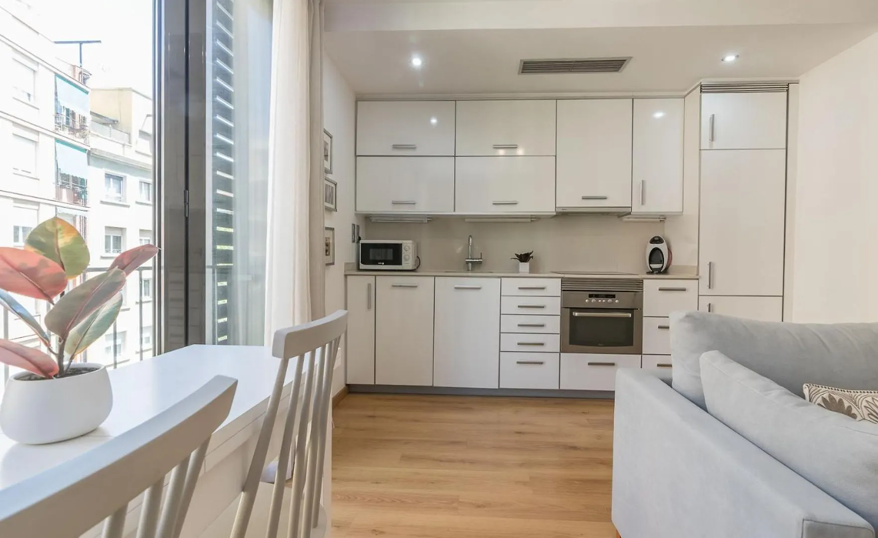 My Space Barcelona Modern Sagrada Familia Apartment