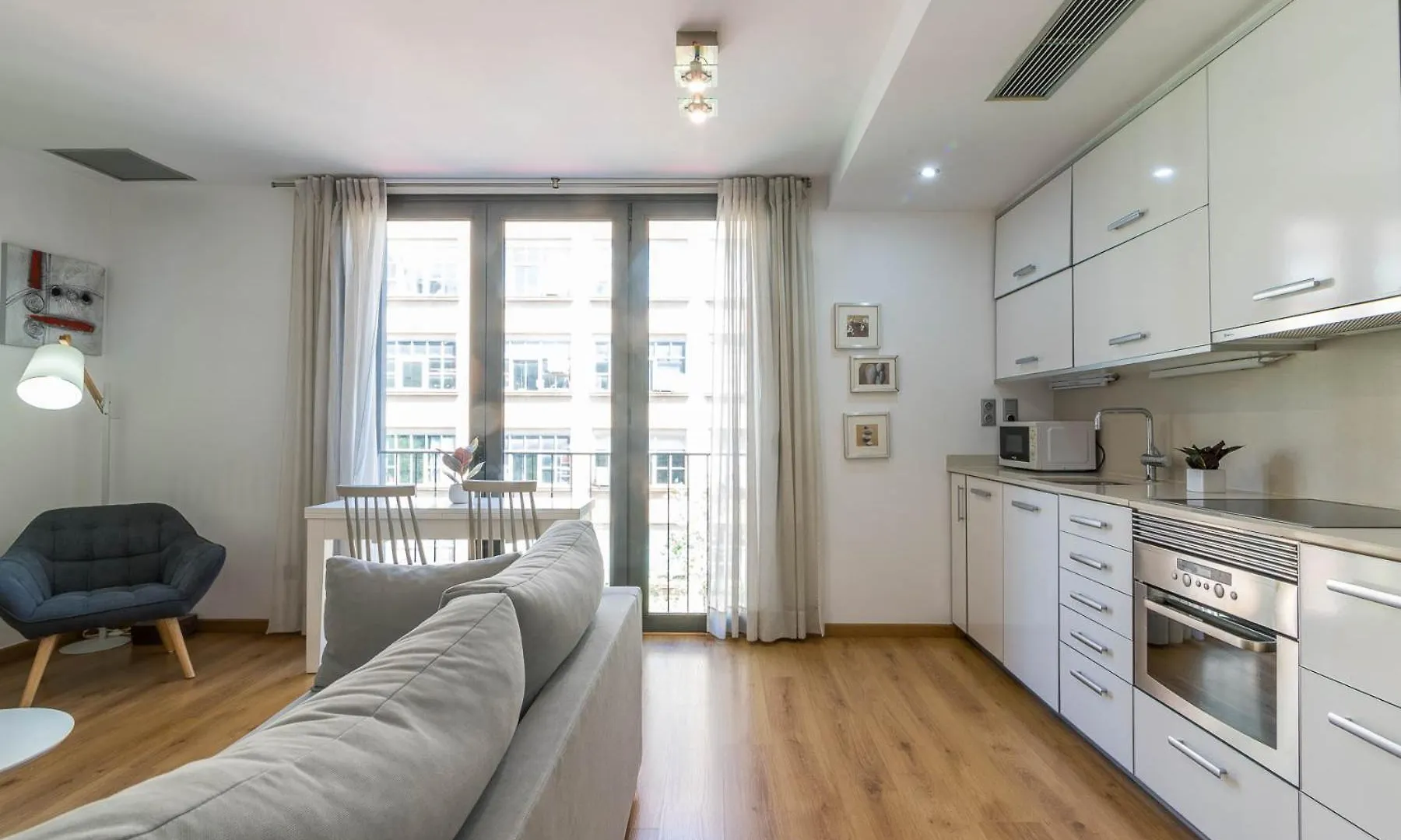 My Space Barcelona Modern Sagrada Familia Apartment