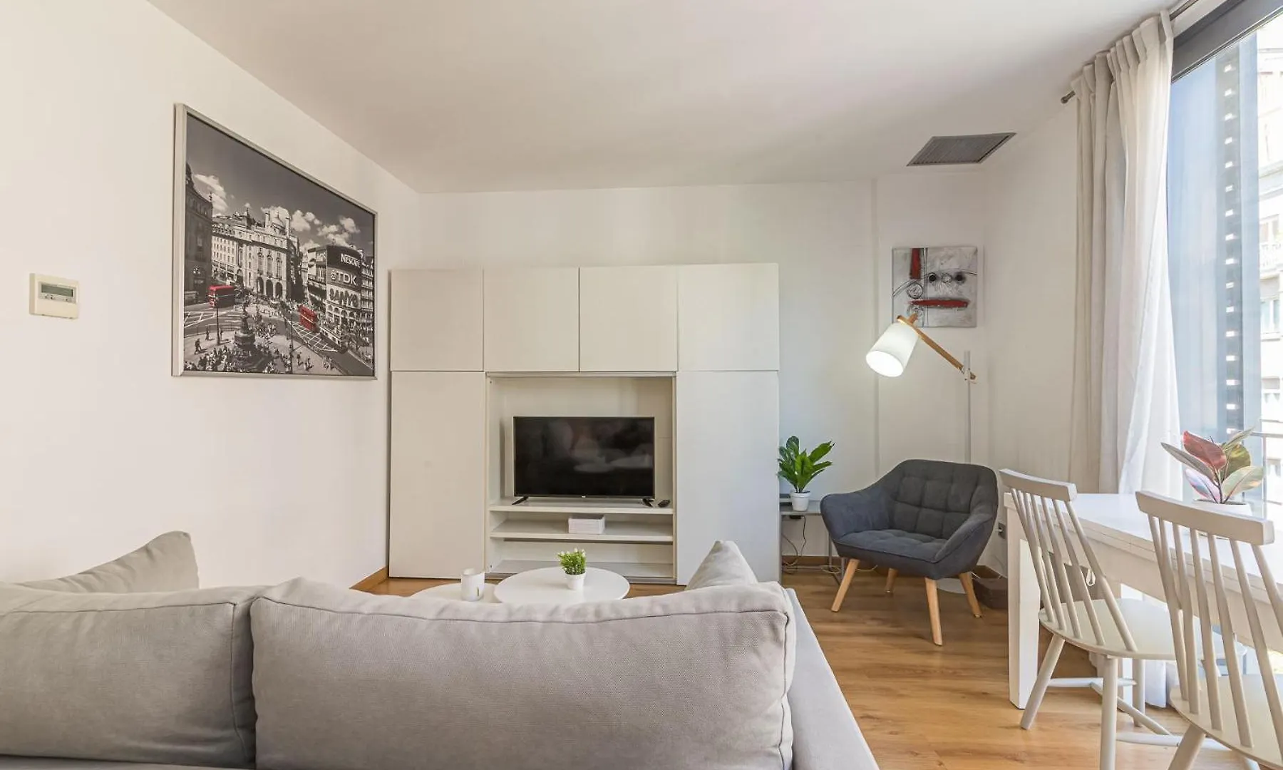 My Space Barcelona Modern Sagrada Familia Apartment